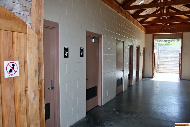 Ridgeview Campgrounds public showers