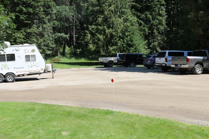 Pictures of the facilities at Round Lake State Park.