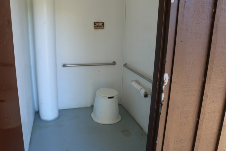 Camping in Sagehen Creek Campground at Sagehen reservoir.