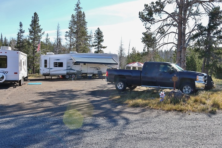Camping in Oregons Three Creek Meadow Campground.