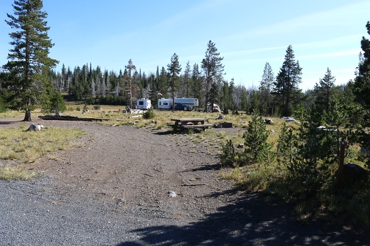 Camping in Oregons Three Creek Meadow Campground.