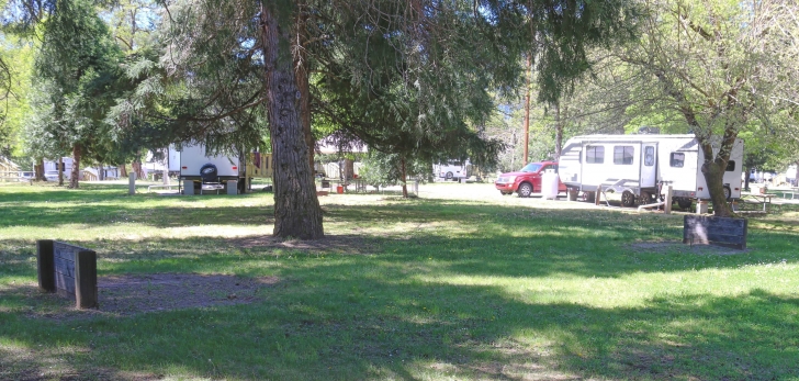 Camping at the Valley of the Rogue State park in Oregon.