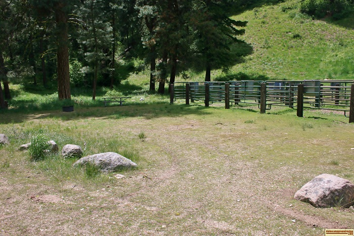 Willow Creek Transfer Camp campsite #3