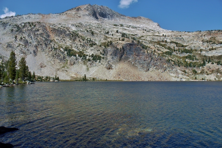 Hiking to Alice Lake in the Sawtooth Mountains of Idaho.