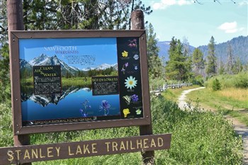Lady Face and Bridal Veil Falls hiking trip