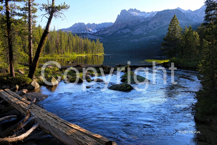 This is a picture of Hell Roaring Lake as the sun sets.