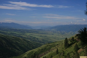 picture from viewpoint at the top of white bird hill