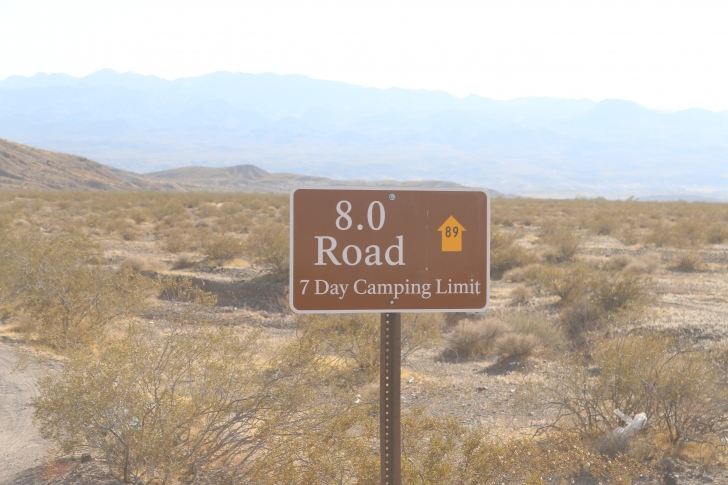 Camping on Eight Mile Road on Lake Meade in Nevada