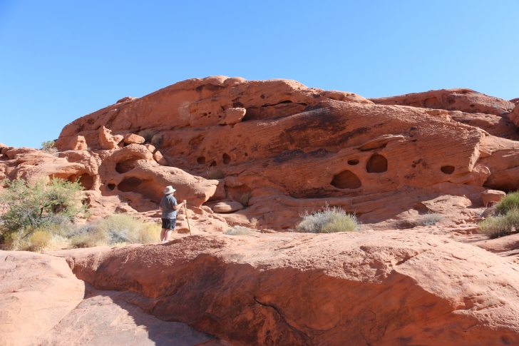 A guide to Valley of Fire State Park in Nevada.